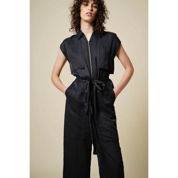 Saint Art New York Maxine Short Sleeve Cargo Jumpsuit Licorice Black Size Small - Picture 1 of 9